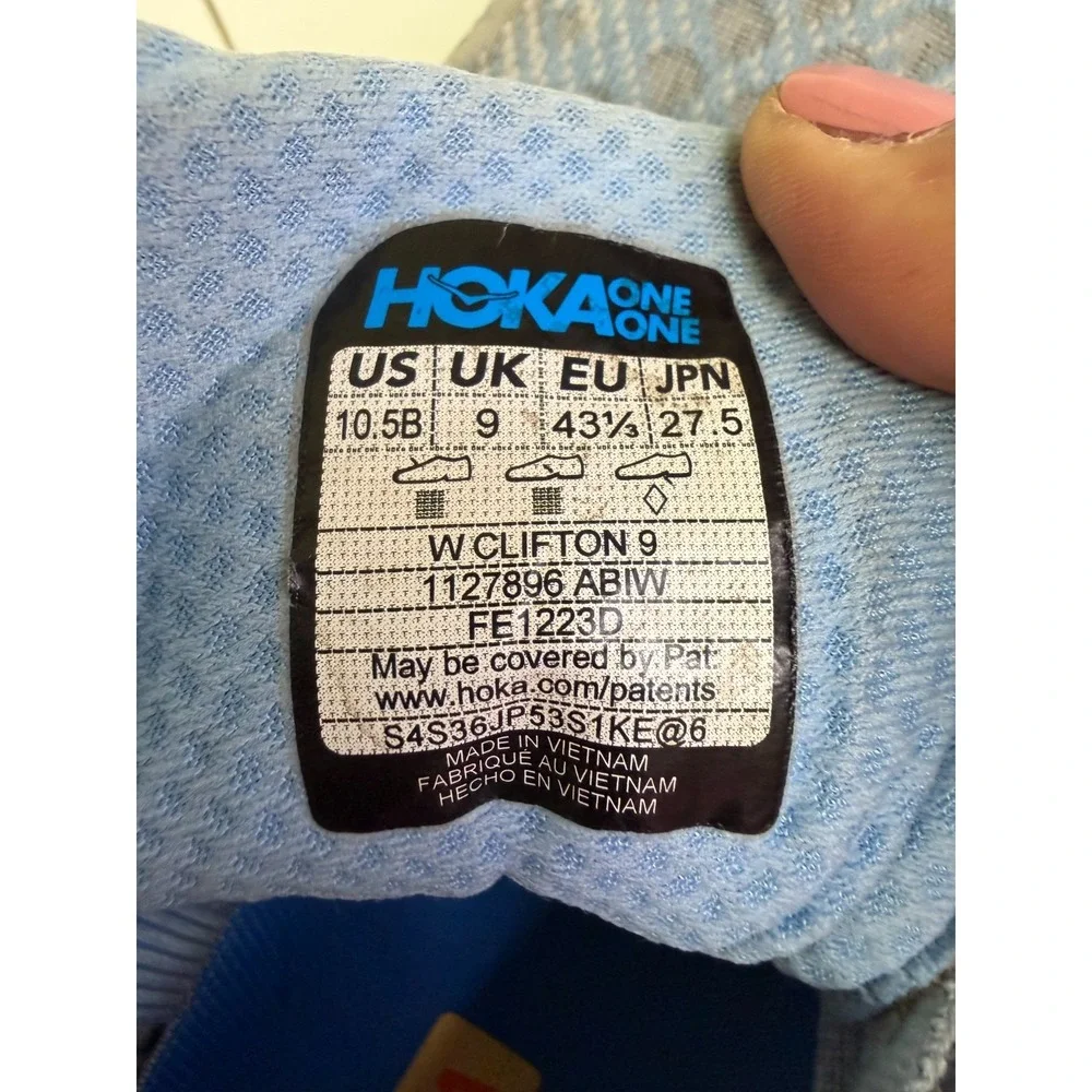 Hoka One One hoka one
